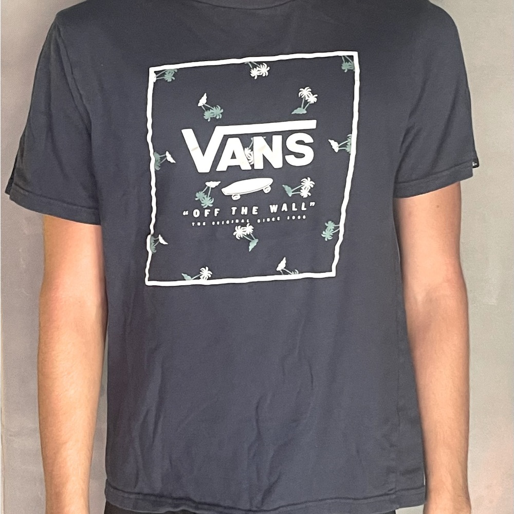 Boys vans tshirt